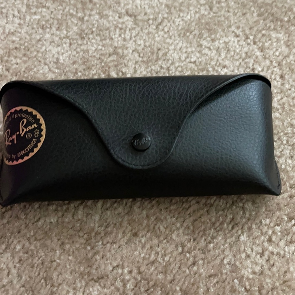 Ray ban case